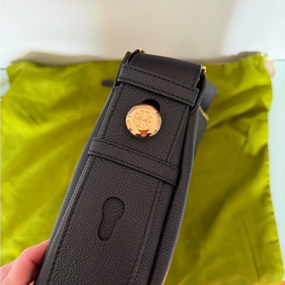 Tory Burch Black Leather Romy Shoulder Bag - Picture 3 of 13